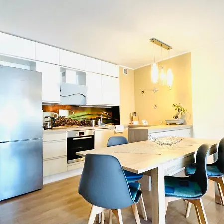 Park By Baltic * 미엥지즈드로예