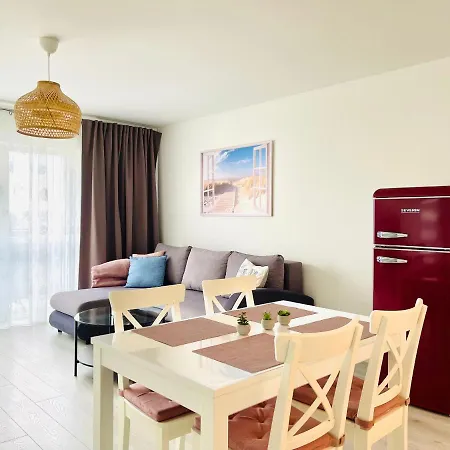 Park By Baltic * 米兹多洛杰